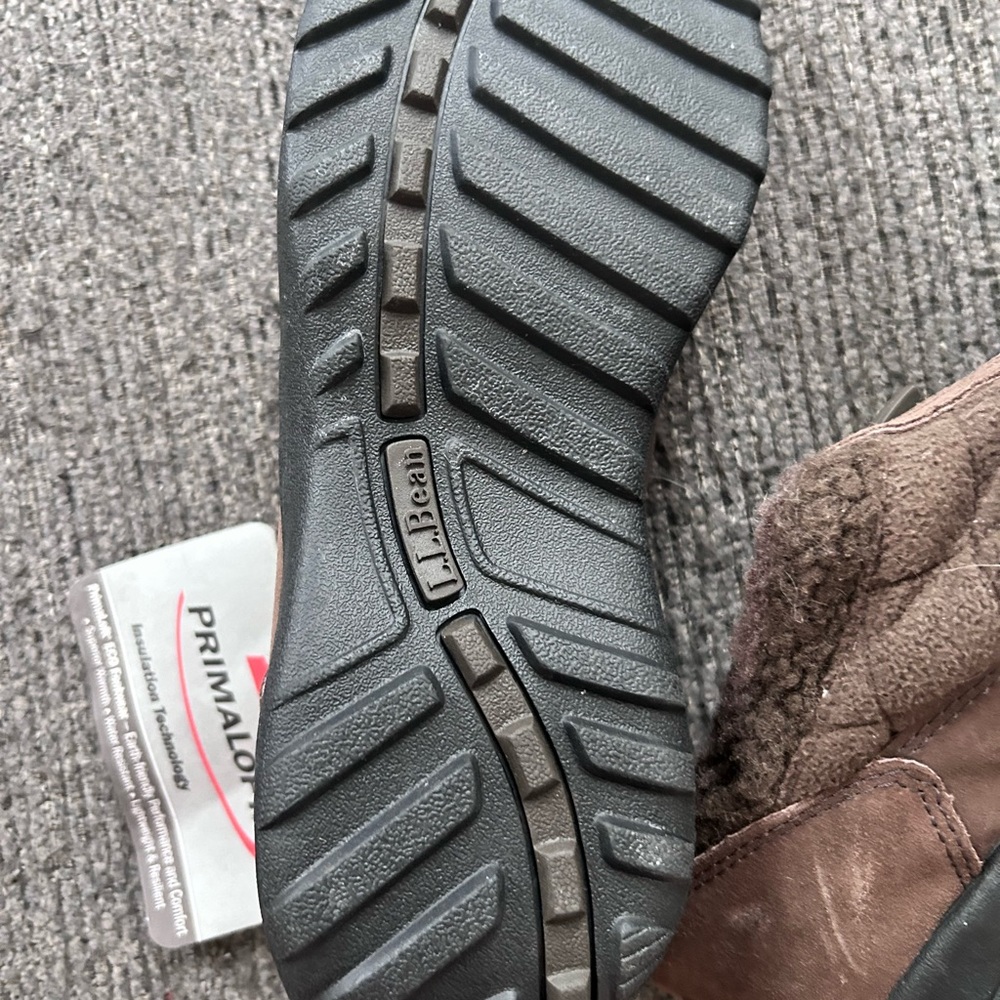 NWT LL Bean Women’s Sz 8.5 wide Primaloft Brown Shoes with zipper - Picture 6 of 7